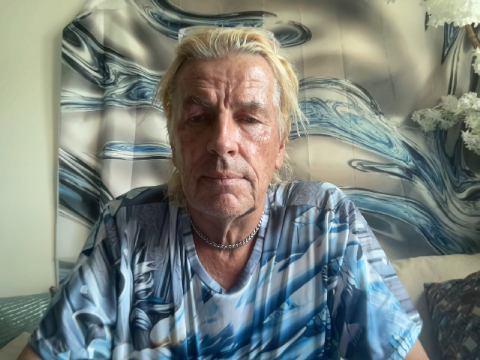 2026-03-25 08:50:37
Vivid Snapshot Lens